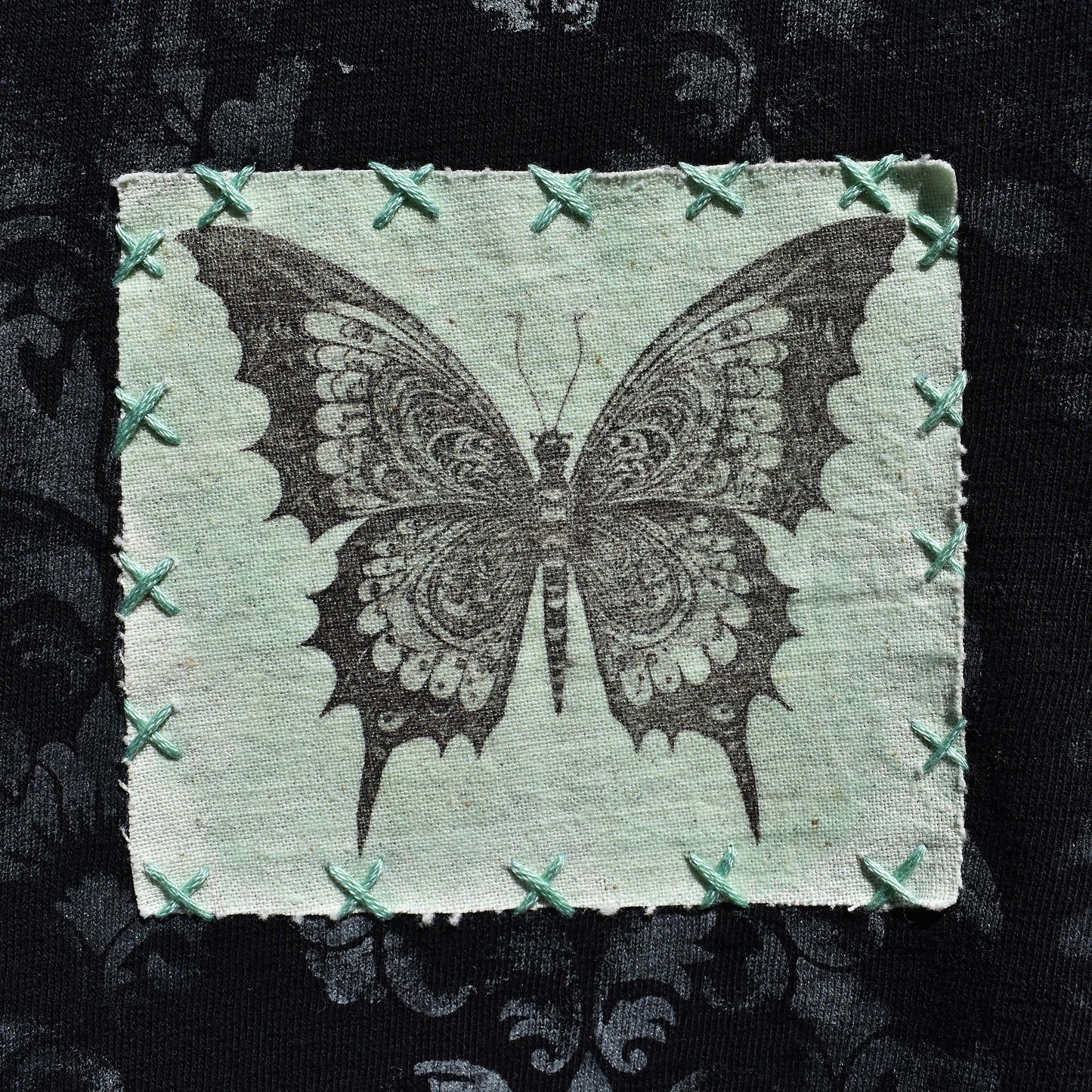 butterfly grunge tee